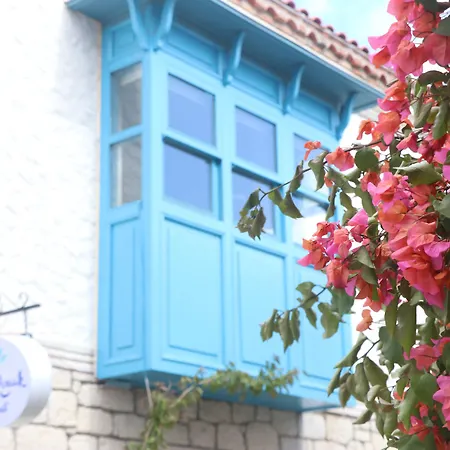 Mavi Hotel Alaçatı