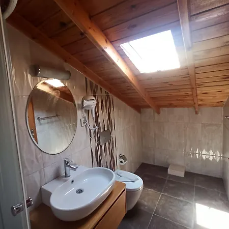 Mavi Hotel Alaçatı