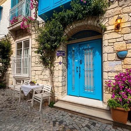Mavi Hotel